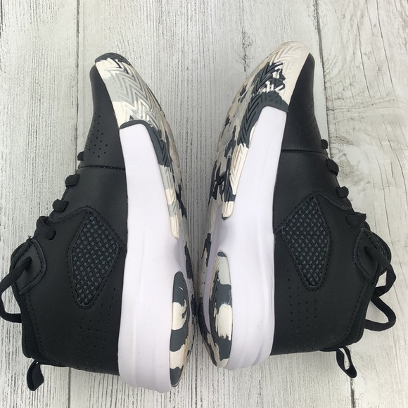 Under Armour lockdown 5 sneakers size 11 - Picture 9 of 12